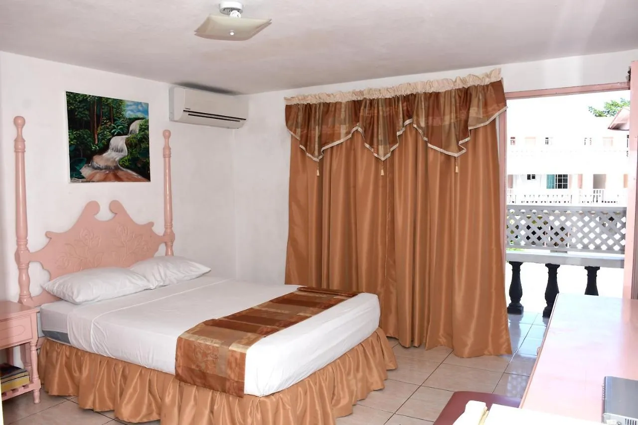 Marine View Hotel Ocho Rios
