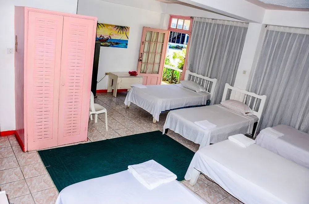 Marine View Hotel Ocho Rios